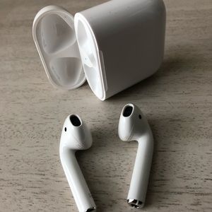 Apple AirPods